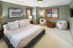 3 chambres, fer et planche à repasser, Wi-Fi gratuit, draps fournis