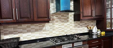 Micro-ondas, fogão, cooktop