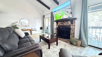TV connectée, cheminée