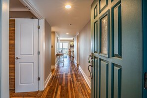 Interior - Oceanfront, First Floor, Golf Cart Included - 629 Newhaven (Fripp Island)