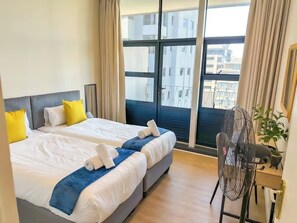 2 bedrooms, iron/ironing board, WiFi, bed sheets