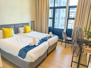 2 bedrooms, iron/ironing board, WiFi, bed sheets