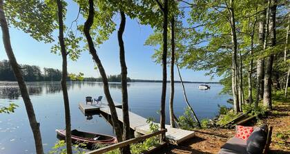 Damariscotta Lakefront 3BR+