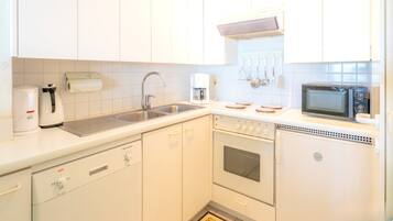 Apartment | Private kitchen | Highchair