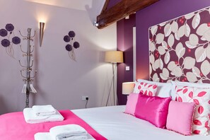 Cottage - Beautiful Cottage in Rural Escape, No Deposit (Ashbourne)