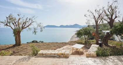 Cozy beachfront escape