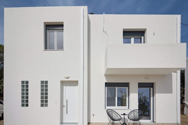 Exterior -  Cozy beachfront escape (Chios)