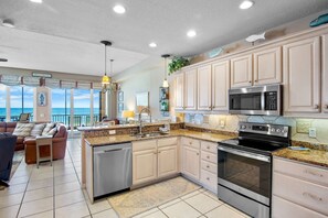 Fridge, microwave, oven, stovetop - 3 Bedroom Beachfront Condo! Near Bridge Street (Bradenton Beach)