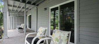 NEW Charming, Peaceful Escape NEW