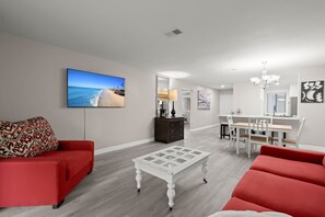 TV - NEW Charming, Peaceful Escape NEW (North Charleston)