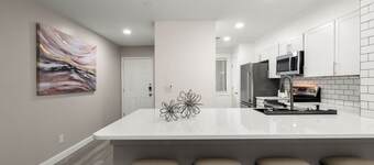 NEW Charming, Peaceful Escape NEW