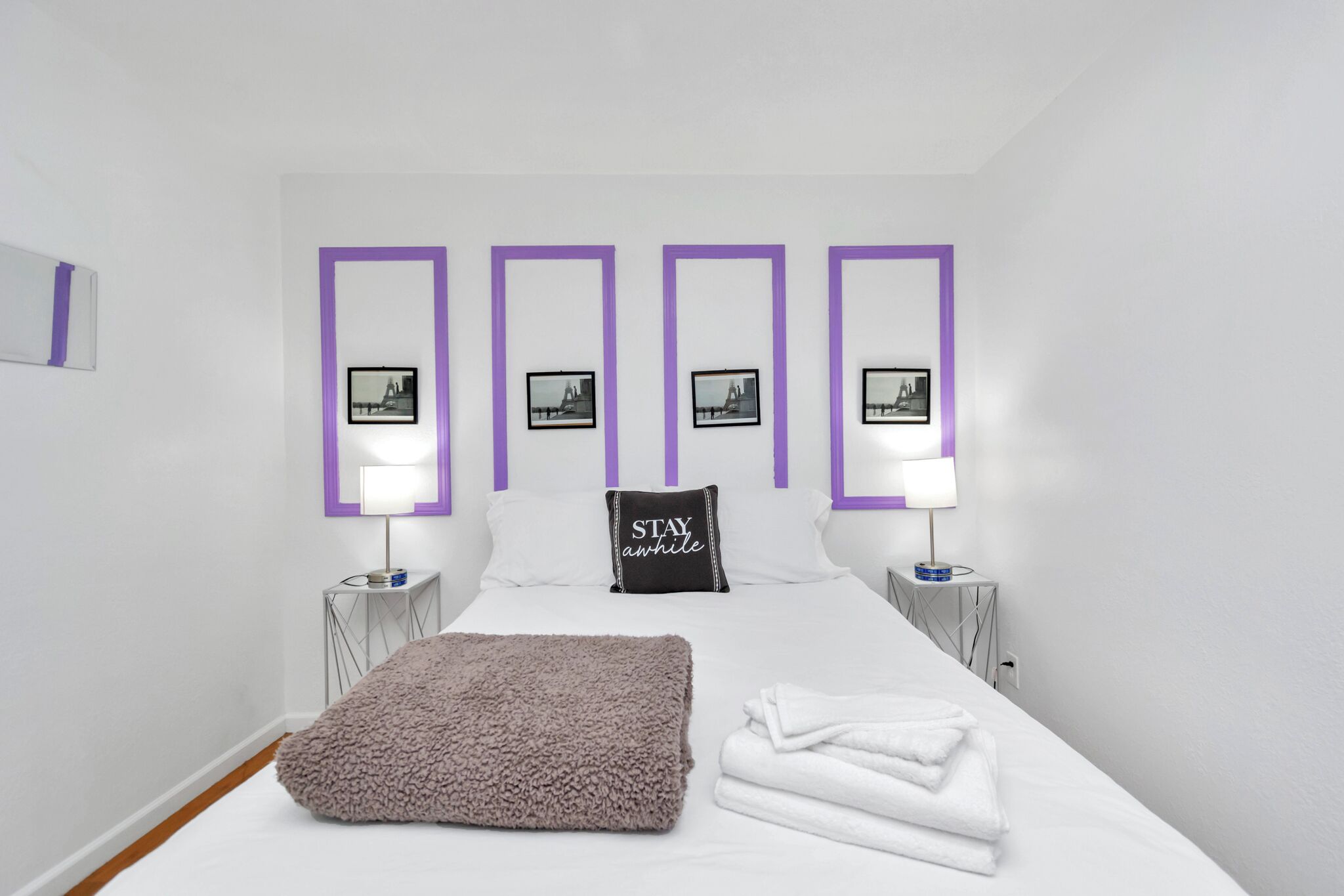 1 dormitori, planxa i posts de planxar, wifi i roba de llit 