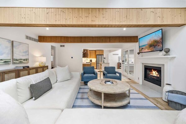 TV, fireplace - Forest House Escape + Steps to McKinley Beach (Union Pier)