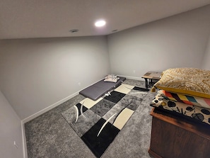 2 chambres, bureau, fer et planche à repasser, Wi-Fi gratuit