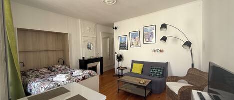 1 chambre, fer et planche Ă repasser, Wi-Fi