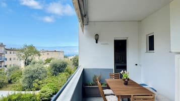 Apartment, 4 Bedrooms, City View | Terrace/patio