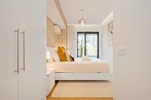 2 bedrooms, iron/ironing board, travel crib, free WiFi