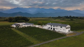 Fachada da propriedade