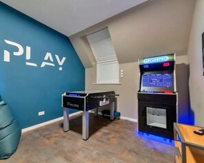 House | Games room - Chapel in Newquay Near Towan Beach (Newquay)