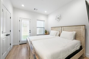 3 soverom, strykejern/-brett, wi-fi og sengetøy