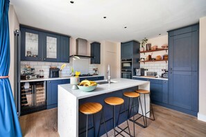 House | Private kitchen - Contemporary Holiday Home in London (London)
