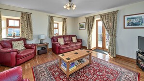 Unclassified image, 3 of 30, button - Cottage on Cardigan Bay With Hot Tub (Talybont)