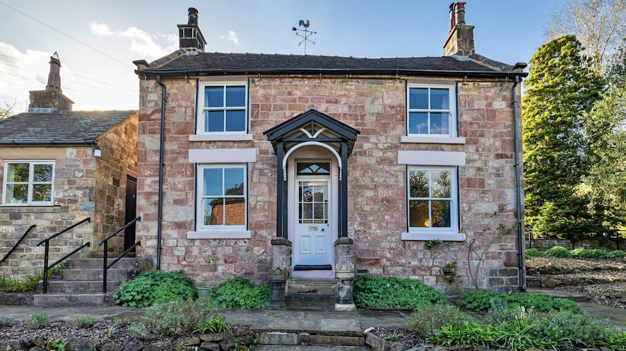 Cottage in Peak District Near Roaches Rocks