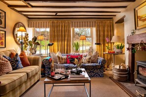 Cottage | Living area - Cottage in Dolwyddelan Near Snowdon (Dolwyddelan)