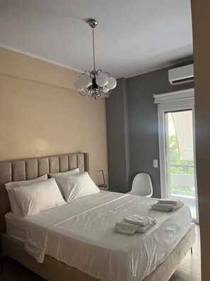 2 chambres, fer et planche à repasser, Wi-Fi gratuit, draps fournis