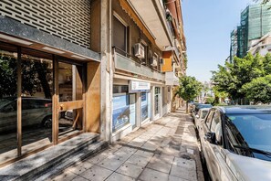 Exterior - Luxury Serenity-Cozy Stay by the Sea and Marina (Pireas)