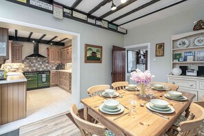 Cottage | Private kitchen - Cottage in Snowdonia Near Betws y Coed (Llanrwst)