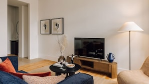 TV