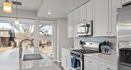 Charming Downtown Townhome in Cheyenne with WiFi & Central AC!