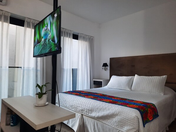 1 chambre, fer et planche à repasser, Wi-Fi, draps fournis