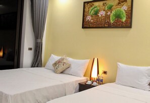 1 bedroom, in-room safe, desk, blackout drapes