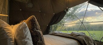 Pet-friendly Chalet in Hoath, No Deposit