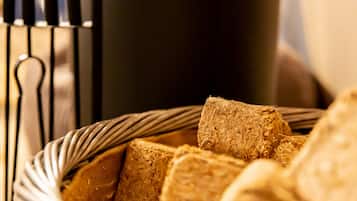 Chalet | Food and drink