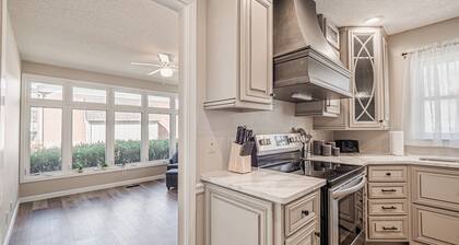 Spa feel 3-bedroom 2 bath single story house weekly / monthly discounts