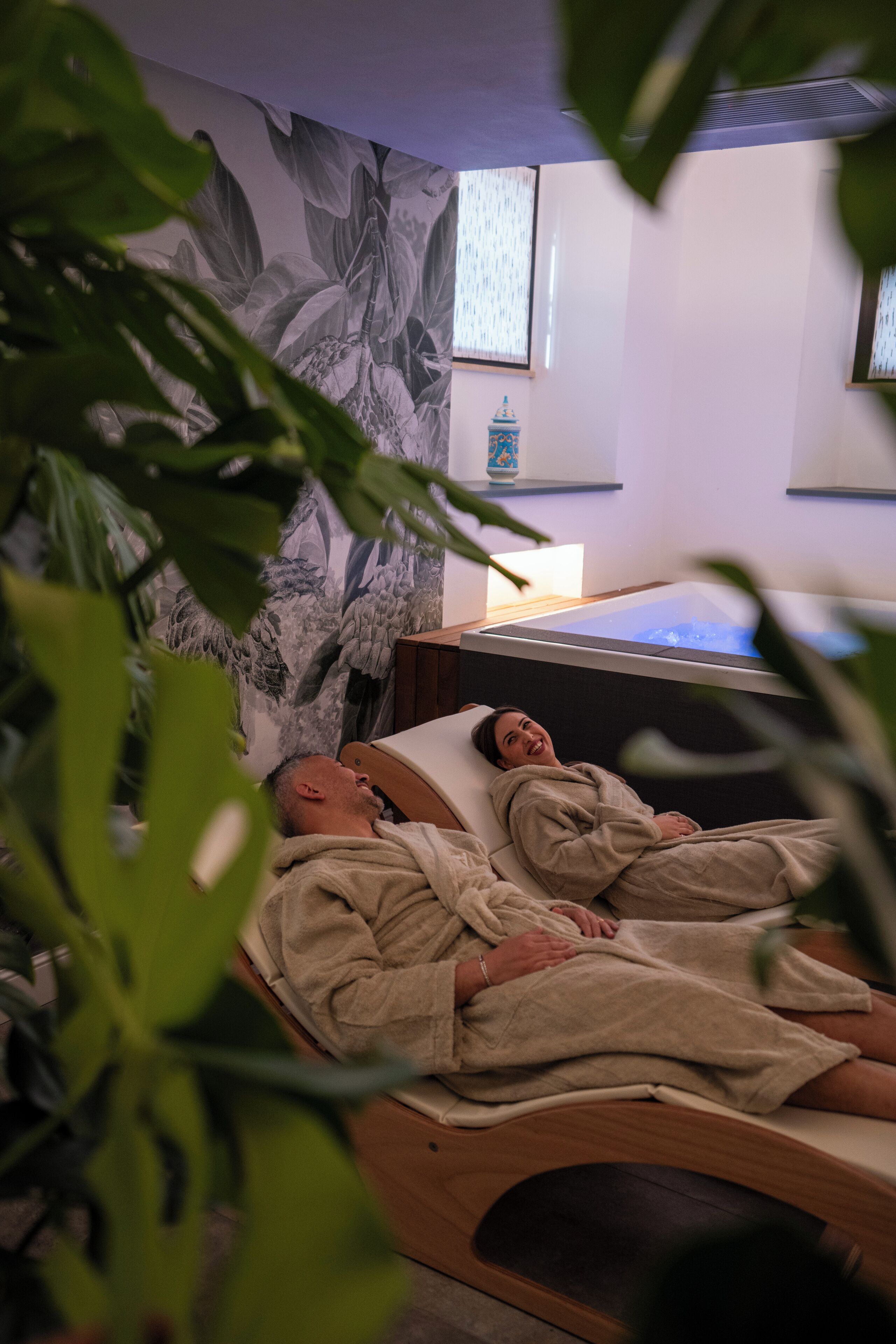 Sauna, tina de hidromasaje, baño de vapor y baño turco o hammam 