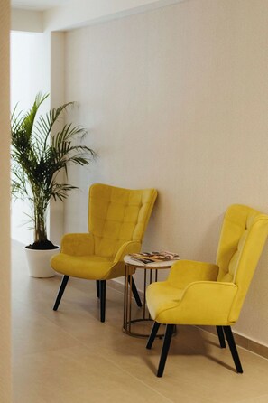 Reception - Emily Suites (Benidorm)