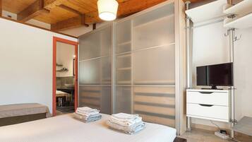 3 bedrooms