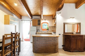 Villa, 3 Bedrooms, Accessible, Smoking | Interior - Villa La Cesa max 8 Person (San Felice Circeo)