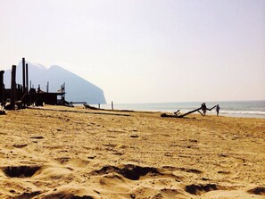 Villa, 3 Bedrooms, Accessible, Smoking | Beach