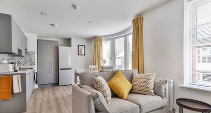 Beautiful Seaside Apartment in Filey