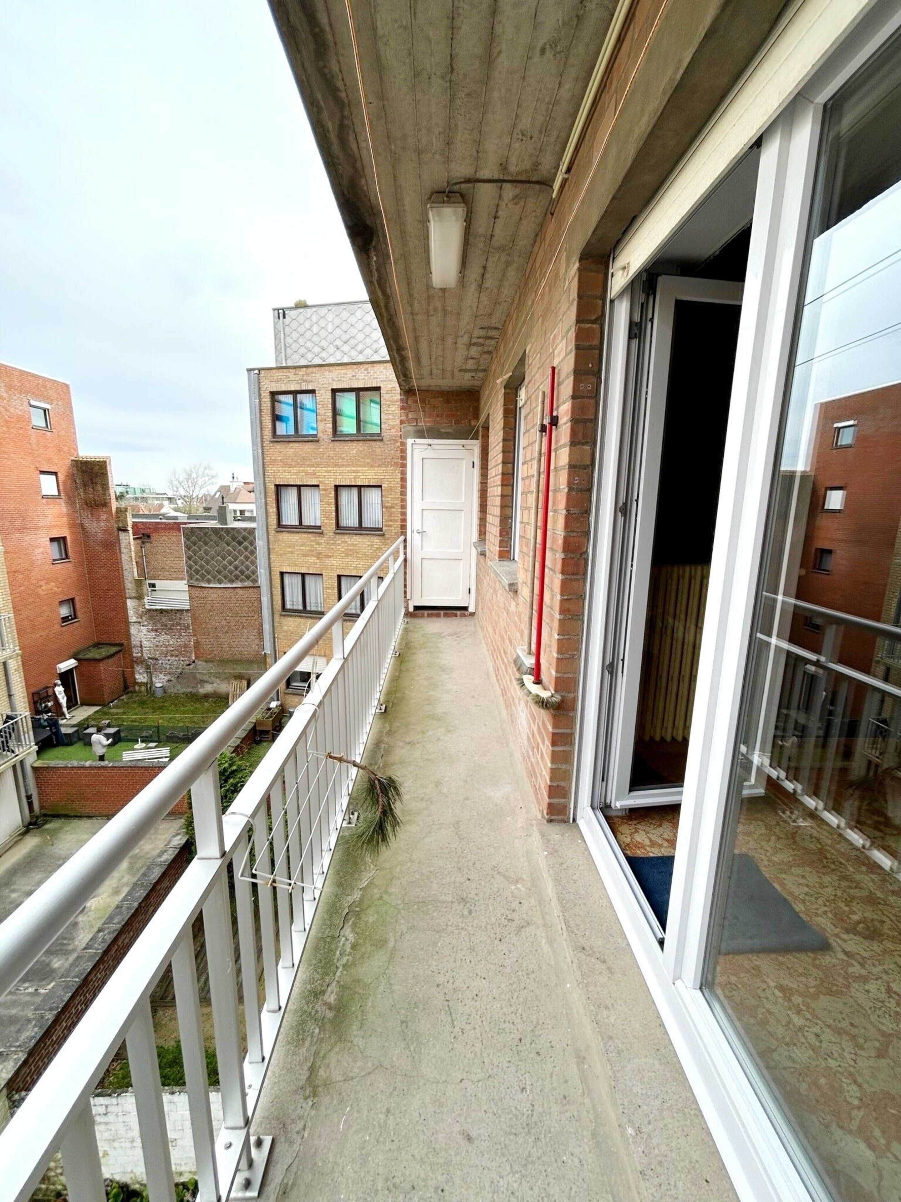 Căn hộ | Ban công