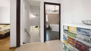 Unclassified image, 2 of 30, button - Spacious Apartment in Brodarica With Garden (Sibenik)