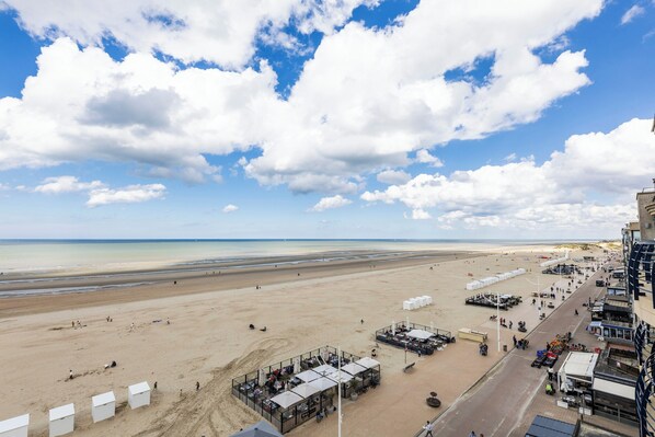 الإطلالة من المنشأة