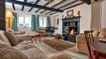 Cottage | Living room