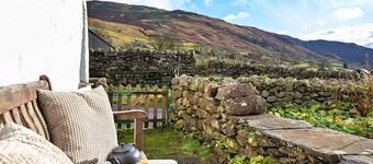 Cottage in Grasmere Near Lake & Scenic Trails