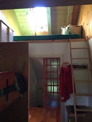 2 bedrooms